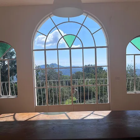 Humus Sapiens 2 Κατάλυμα σε φάρμα *